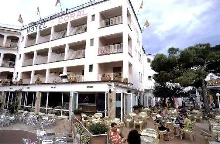 Coral Hotel 2*