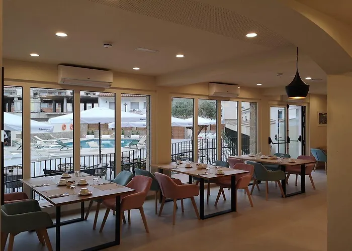 Coral Hotel